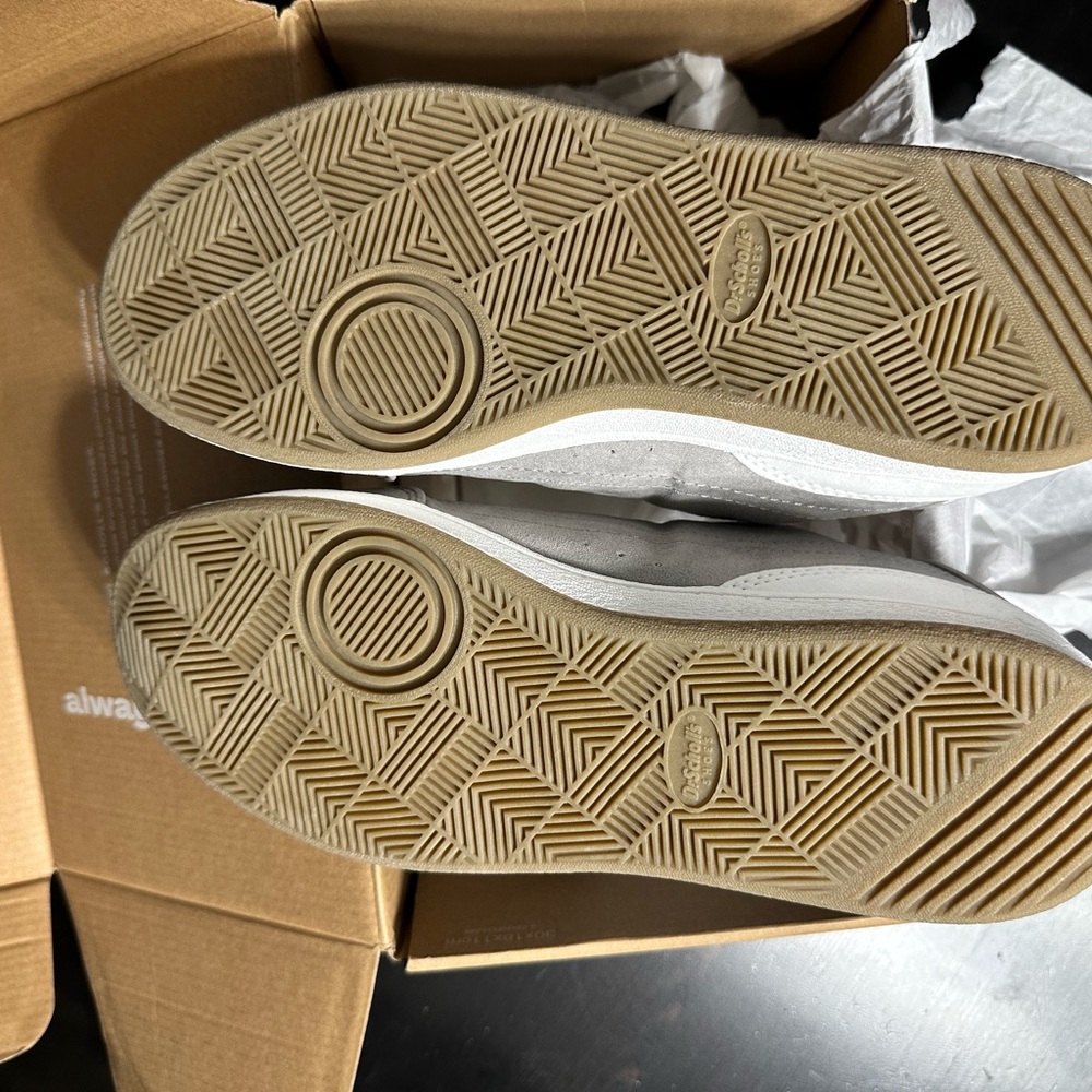 Dr. Scholl's Light Gray Women's Sneakers - Picture 4 of 4